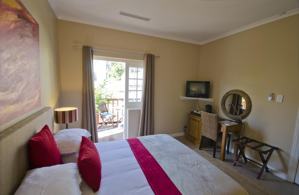 Costa Rose - No Loadshedding Cape Town